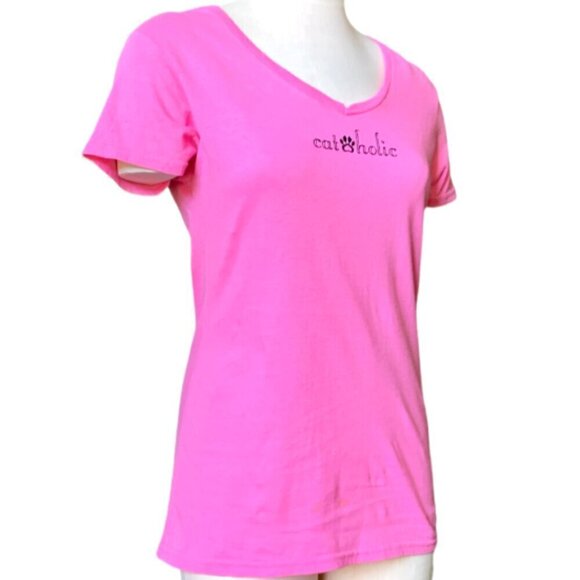 Gildan Cotton Pink V-Neck Short Sleeve Novelty T-shirt "cat-holic" S M #77A - Picture 2 of 9